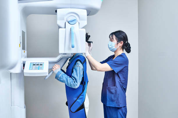 Best Cosmetic Emergency Dentistry in Valinda, CA